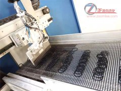 橡皮筋設備廠家分享:氟橡膠的主要品種