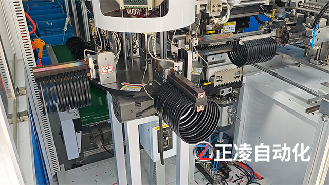 一機(jī)破局：全自動(dòng)化硅膠O型圈密封圈粘接機(jī)引領(lǐng)車間產(chǎn)能革命